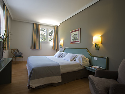 Double Chambre Confort com.easydevel.kore.dto.LocaleV2DTO@3a149aac